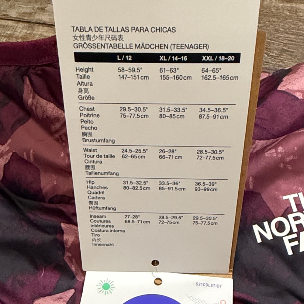 The North Face reversible Floral Pink and Purple Jacket - Picture 4 of 6